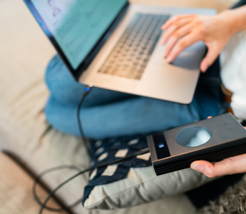 Our Guide to Using Your Power Bank for the First Time