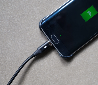 A Simple Guide to Phone Battery Life: 3 Things You Need to Know
