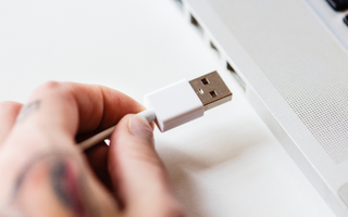 4 Amazing Facts About the History of USB Technology
