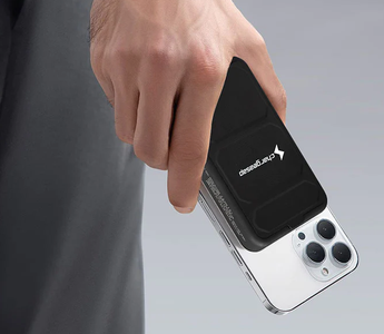 smartphone with power bank